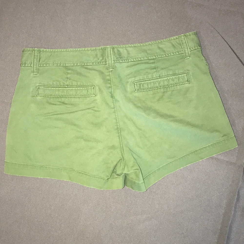 Old Navy Low Rise Shorts - Picture 2 of 5
